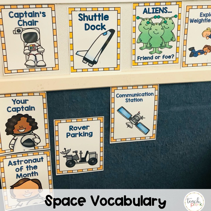 space-dramatic-play